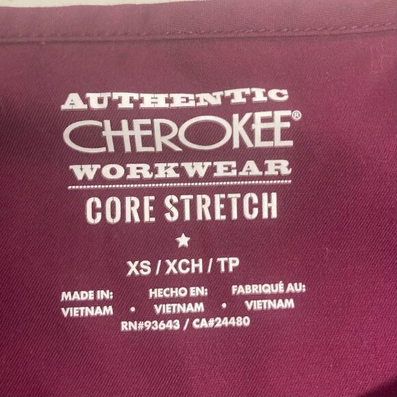CHEROKEE Women’s Scrub Jacket Size XS Maroon Burgundy Workwear Core Stretch - Picture 7 of 10